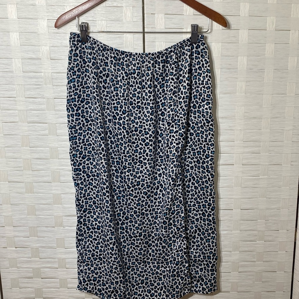 Polly & Esther Blue/Black Animal Print Skirt with Side Slit Size Large